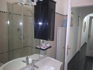 Bilocale in Affitto a Genova, zona Rivarolo, 460€, 55 m², arredato
