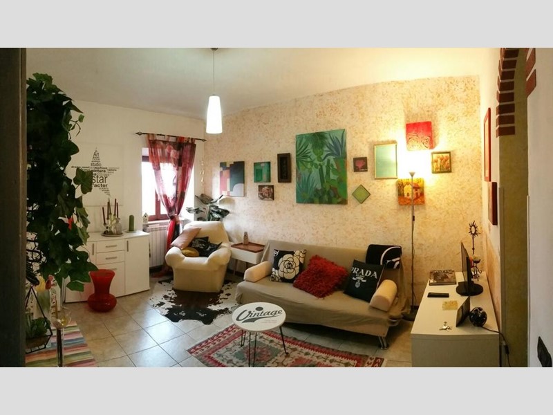 Bilocale in Vendita a Castelletto sopra Ticino, zona Cicognola, 50'000€, 54 m², arredato