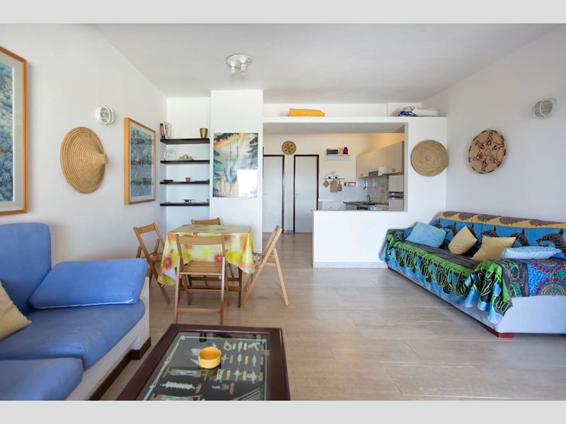 Villa in Affitto a Sassari, 700€, 250 m²