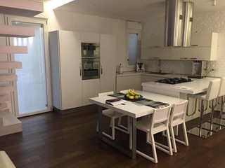 Appartamento in Vendita a Cagliari, zona centro , 800'000&euro;