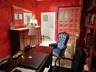 Appartamento in Vendita a Terni, zona centro, 130'000€, 125 m², con Box