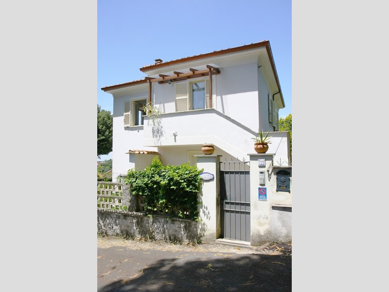 Bilocale in Vendita a Ariccia, zona GALLORO, 130'000€, 50 m²