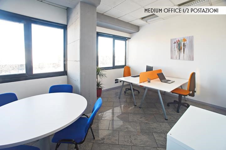 Ufficio in Affitto a Castelfranco Veneto, zona CASTELFRANCO VENETO, 350€, 1000 m², arredato