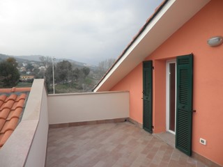 Bilocale in Vendita a Imperia, 225'000€, 55 m²