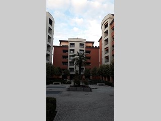 Bilocale in Vendita a Seriate, zona Centrale, 100'000€, 58 m², arredato
