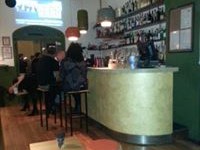 Attività commerciale in Vendita a Napoli, zona CHIAIA, 50'000€, 45 m²