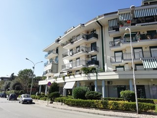 Appartamento in Vendita a San Nicola la Strada, zona centro, 190'000€