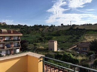 Attico in Affitto a Monterotondo, zona BORGONOVO, 400€, 50 m²