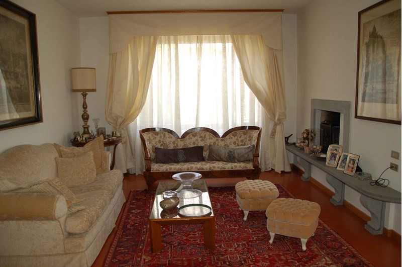 Appartamento in Vendita a Bagno a Ripoli, zona baroncelli, 850'000€, 200 m²