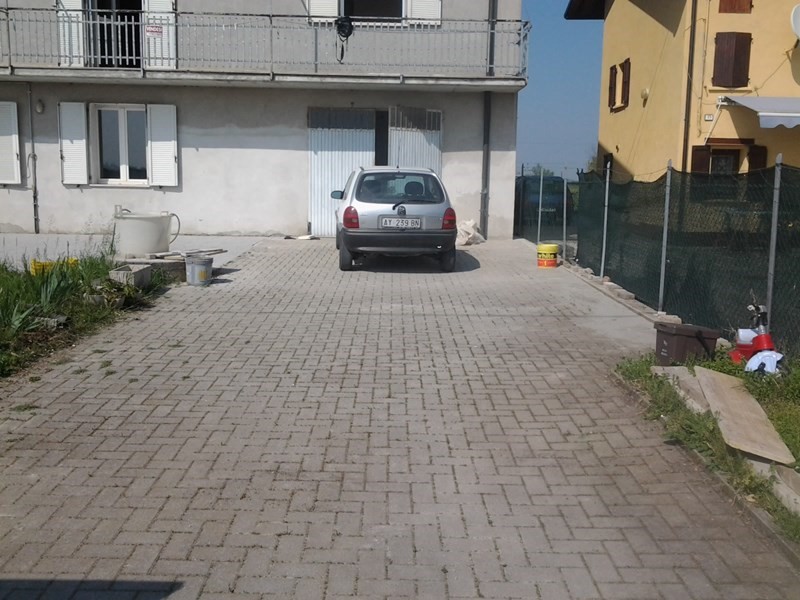 Casa Indipendente in Vendita a Castelnovo di Sotto, zona cogruzzo, 350'000€