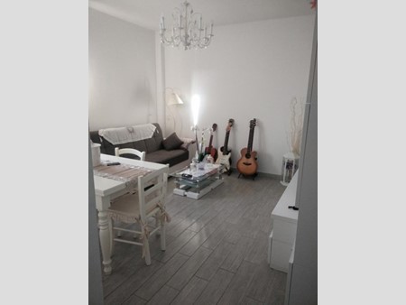 Quadrilocale in Vendita a Carrara, zona Avenza, 100'000€, 55 m², arredato