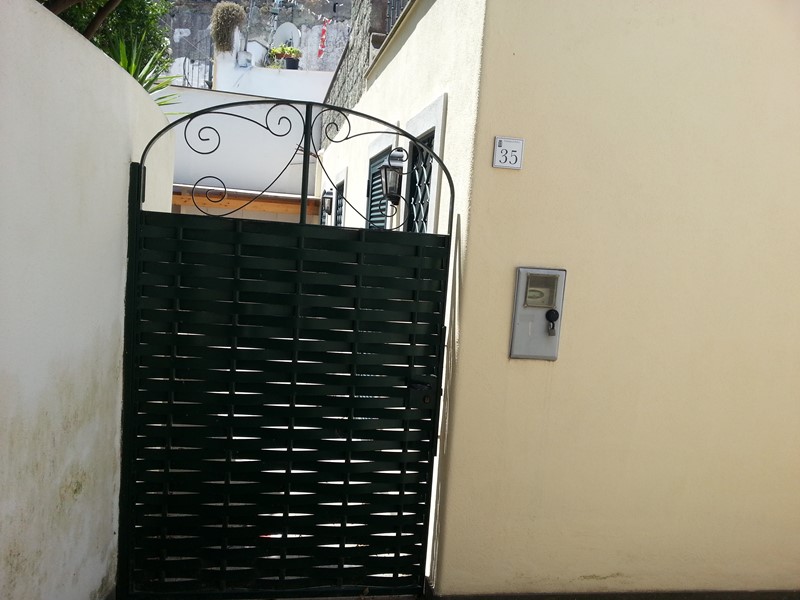 Trilocale in Vendita a Forio, zona CENTRO STORICO, 280'000€, 90 m²