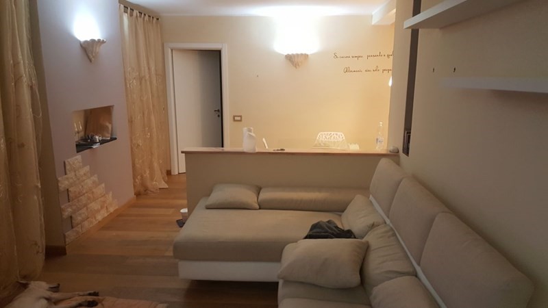 Bilocale in Affitto a Genova, zona Marassi, 750€, 76 m²