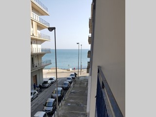 Appartamento in Affitto a Trani, zona Centro sud, 590€, 150 m²