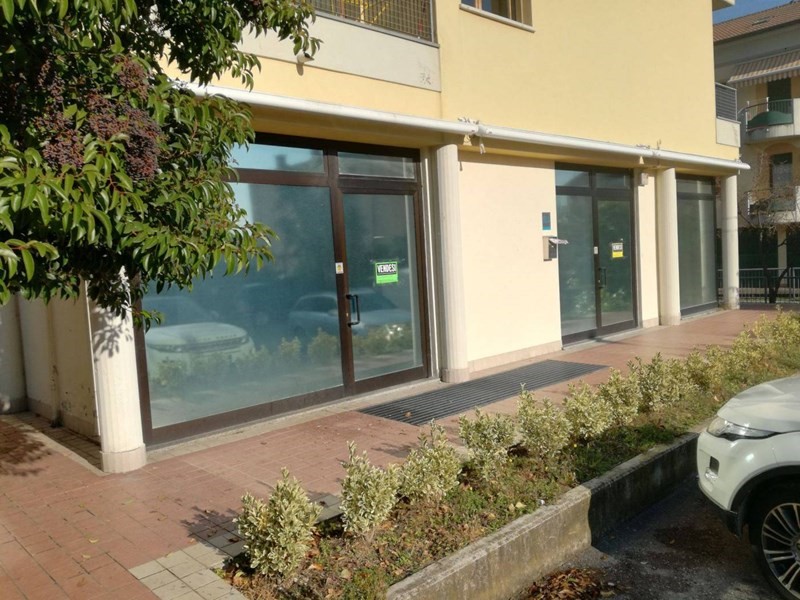 Ufficio in Vendita a Borgoricco, zona Via Dandolo, 79'000€, 110 m²