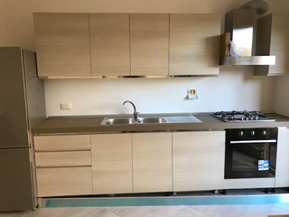 Trilocale in Affitto a Frascati, zona centro, 800€, 72 m²