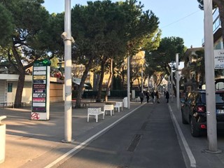 Appartamento in Affitto a Riccione, zona Viale Dante, 650€, 90 m², arredato