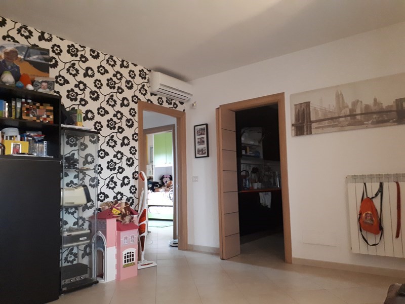 Trilocale in Vendita a Casamassima, 185'000€, 85 m², arredato