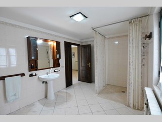 Casa Indipendente in Vendita a Rocca d'Evandro, zona cocuruzzo, 350 m², arredato