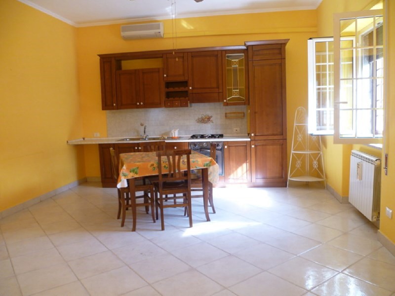 Bilocale in Affitto a Zagarolo, zona Valle Martella, 450€, 50 m², arredato