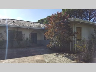 Villa in Vendita a Monteleone d'Orvieto, zona via delle querce, 570'000€, 310 m²