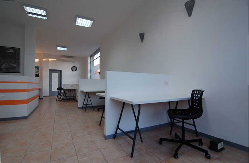 Immobile commerciale in Vendita a Moncalieri, zona Nasi, 98'000€, 180 m², arredato