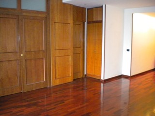 Quadrilocale in Vendita a Napoli, zona Vomero Arenella, 470'000€, 115 m²