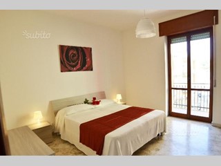 Appartamento in Vendita a Galatina, zona centro, 95'000€, 120 m², arredato