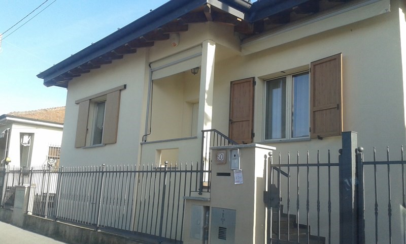 Villa in Vendita a Pizzighettone, zona VIA SANT'ARCHELAO, 250'000€, 150 m²