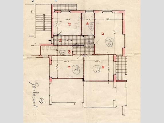Quadrilocale in Vendita a Arcore, 140'000€, 120 m²