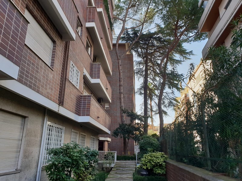 Monolocale in Affitto a Roma, zona Trieste, 730€, 30 m², arredato