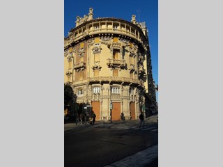 Appartamento in Vendita a Savona, zona Savona, 1'000'000€, 230 m²