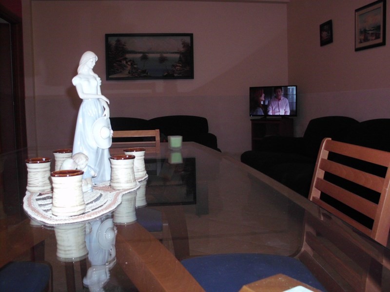 Appartamento in Affitto a Santa Croce Camerina, zona centro, 400€, 120 m², arredato