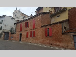 Casa Indipendente in Vendita a Asti, zona grana, 150'000&euro;, 150 m², arredato, con Box
