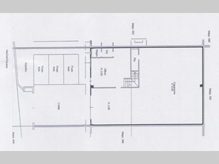 Capannone in Affitto a Bareggio, 1'650€, 250 m²