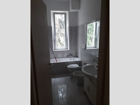 Trilocale in Vendita a Lonate Ceppino, 43'000€, 65 m²