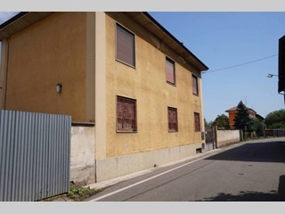 Appartamento in Vendita a Busto Arsizio, 180'000€, 170 m²