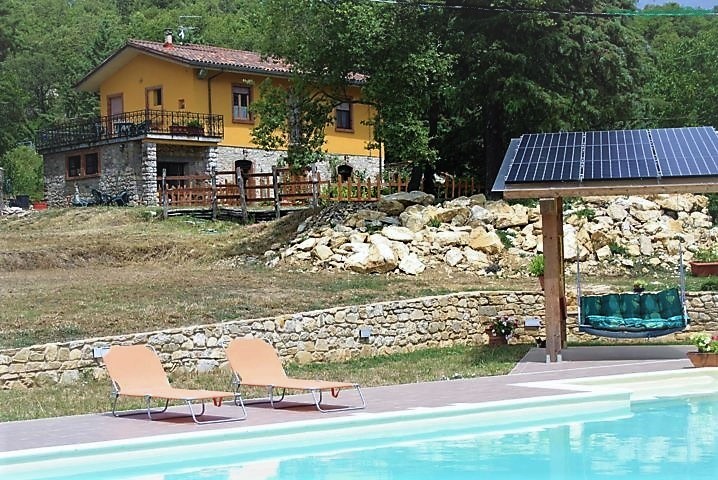 Rustico in Vendita a Capolona, zona colline, 500'000€, 230 m²