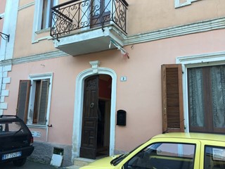 Appartamento in Vendita a Cargeghe, 75'000€, 103 m²