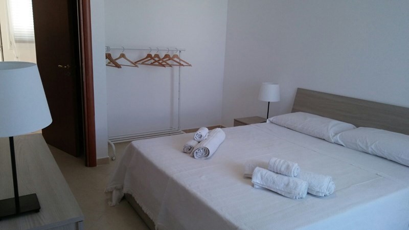 Casa Indipendente in Vendita a Uggiano la Chiesa, 130'000€, 140 m², arredato, con Box