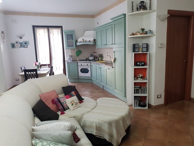 Trilocale in Vendita a Bracciano, 170'000€, 78 m²