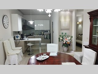 Trilocale in Vendita a Formia, zona SAN GIULIO, 330'000€, 100 m²