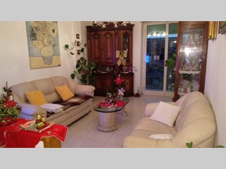 Trilocale in Vendita a Formia, zona SAN PIETRO, 130'000€, 76 m²