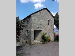 Rustico in Vendita a Villa Minozzo, zona Cervarolo, 35'000€