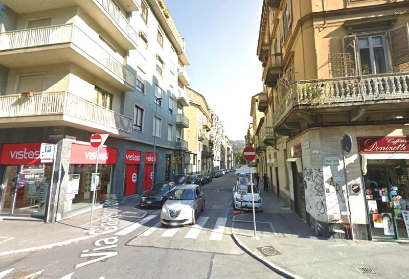 Bilocale in Vendita a Torino, zona Valentino, 59'000€, 35 m²