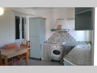 Casa di corte in Vendita a Viggiù, zona Centro, 80'000€, 120 m², arredato