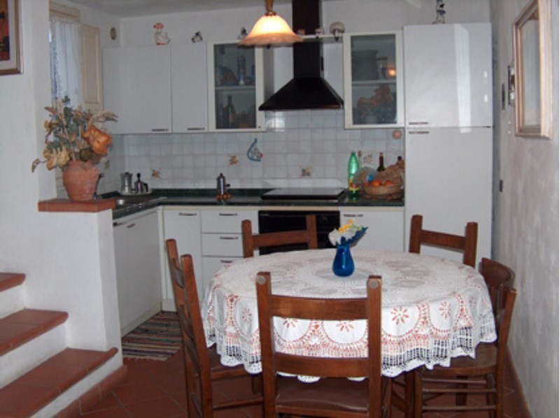 Casa Indipendente in Affitto a Forte dei Marmi, zona CENTRALE, 6'000€, arredato