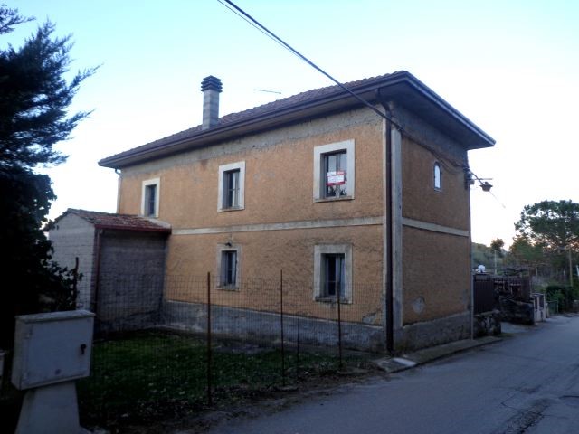 Casa Indipendente in Vendita a Pofi, 75'000€