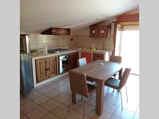 Mansarda in Affitto a Civitanova Marche, zona Fontespina, 400€, 110 m², arredato