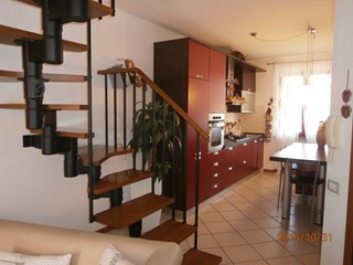 Quadrilocale in Affitto a Terricciola, zona LA ROSA, 500€, 80 m²